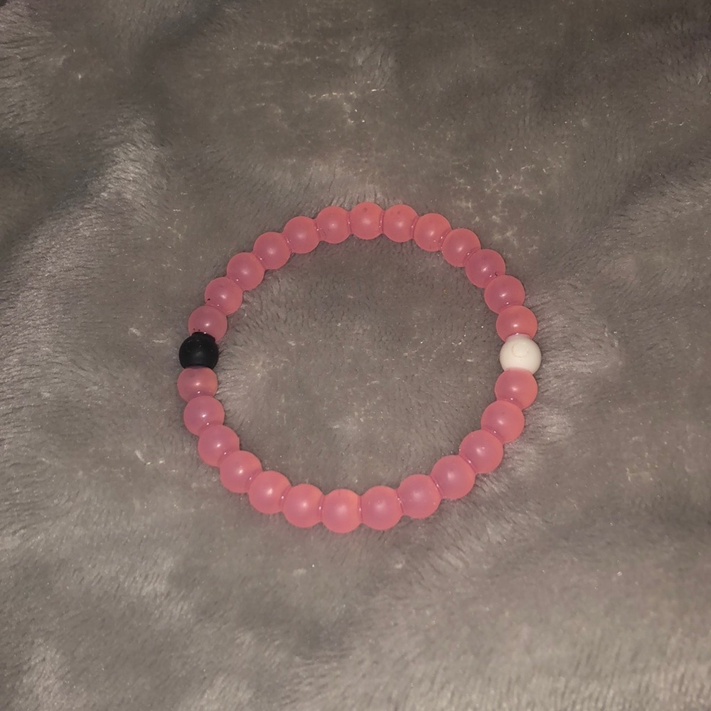 breast cancer pink lokai bracelet